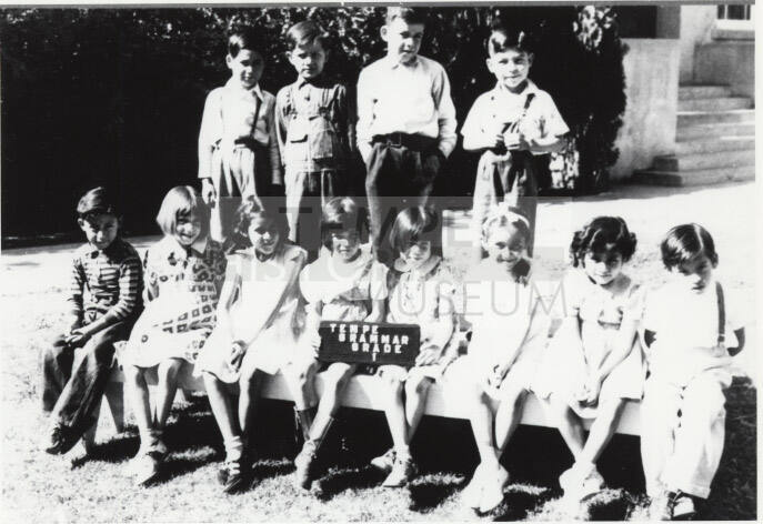 Photograph - 1st Grade at Tempe Grammar School, c. 1939