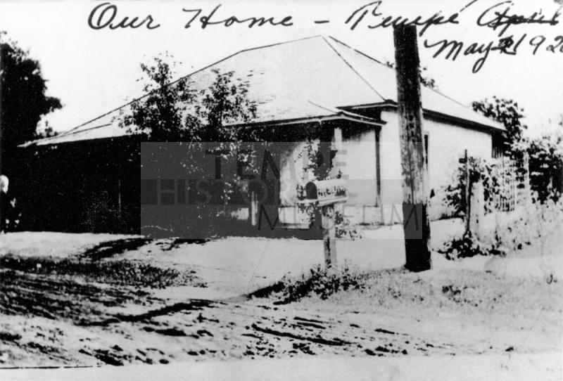 Photograph - Elias House