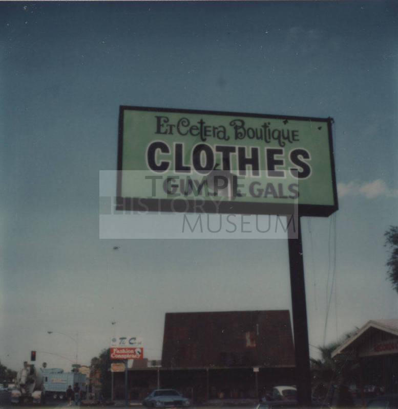 Et Cetera Boutique- Clothes Store - 222 East University Drive, Tempe, Arizona