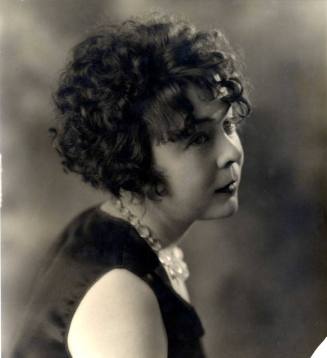 Studio Photo of Blanche (Cummins) Nettle