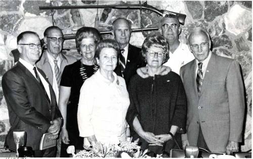 Photo of friends of Minnie Raymond at La Casa Vieja