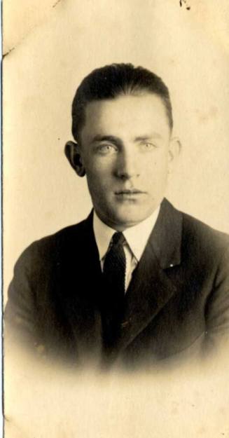 Portrait of Frank Raymond