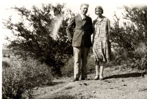 Frank and Minnie Raymond Pose in the Brush