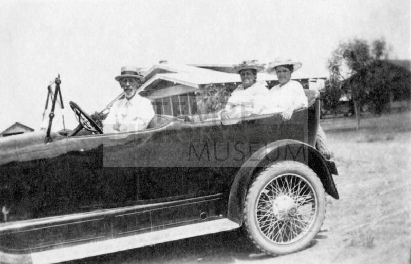 Niels and Susanna Petersen and Aunt Ellen Decker in an automobile.