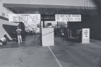 Texaco Car Wash - 28 West University Drive, Tempe, Arizona