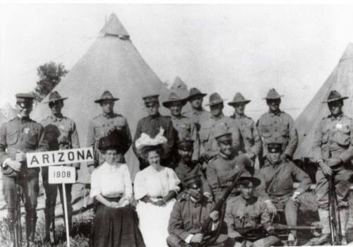 Photograph - AZ National Guard Soldiers and 2 Women