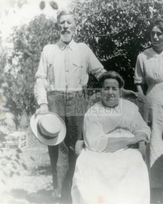 Portrait of Niels and Susana Petersen and unidentified woman