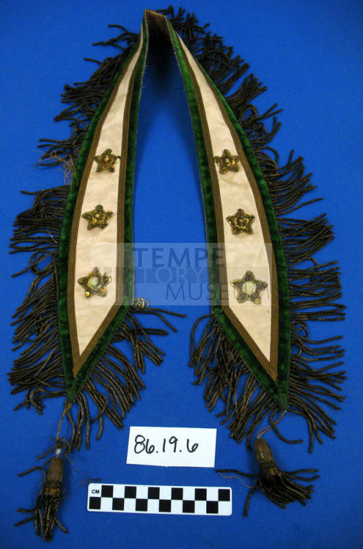 Collar