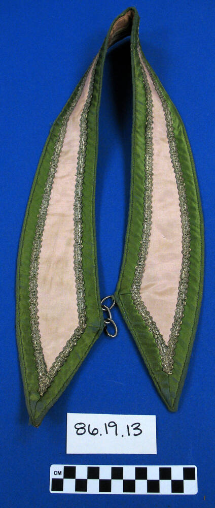 Collar