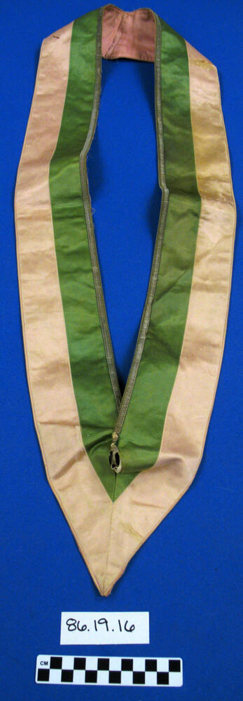 Collar