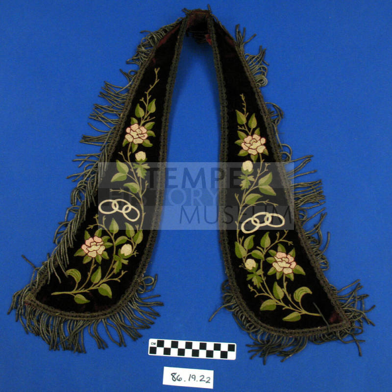 Collar