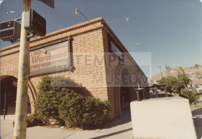 The Warehouse Restaurant and Bar - 130 East University Drive, Tempe, Arizona
