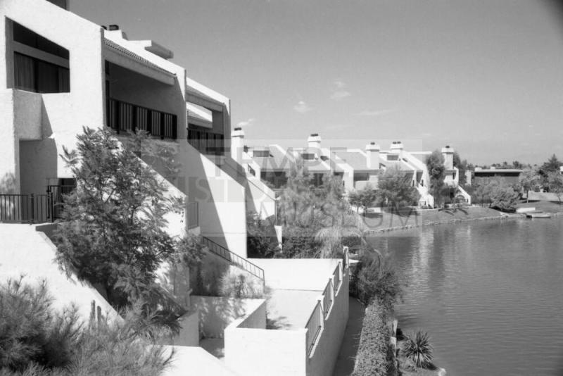 Tempe The Lakes Residential Condos