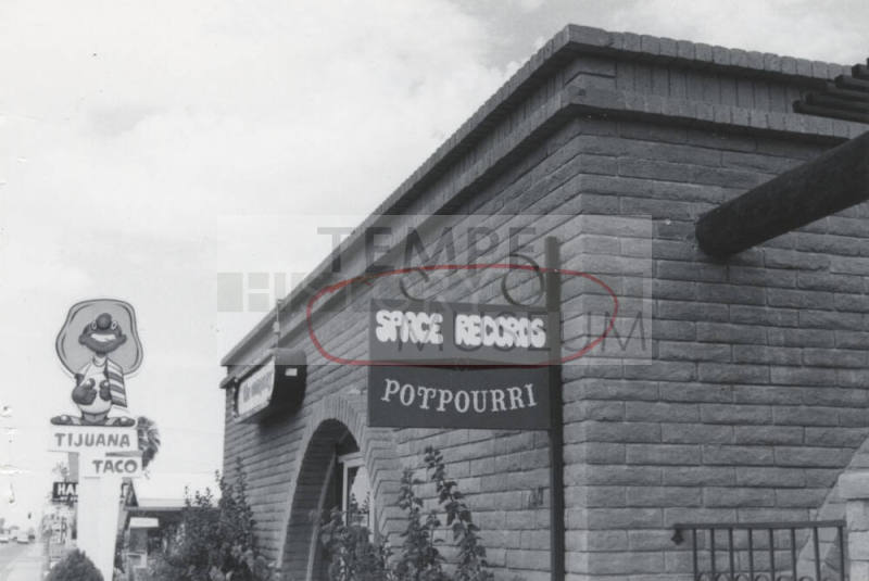 Potpourri - 120 East University Drive, Tempe, Arizona