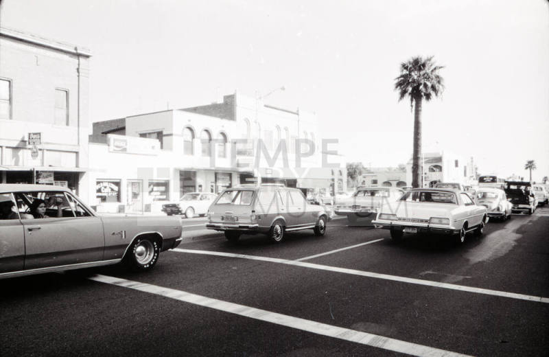Cars on Mill Avenue