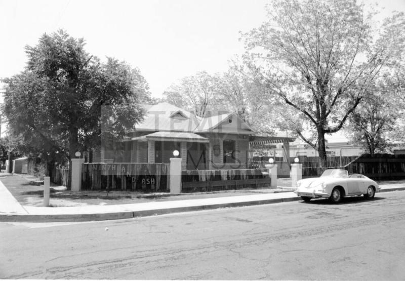 Ninth and Ash restaurant