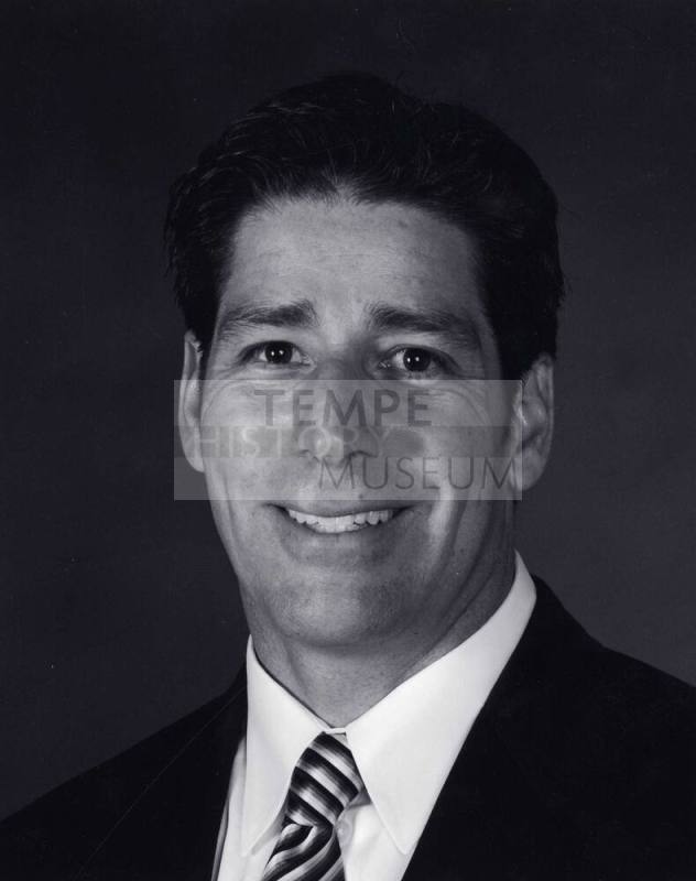 Portrait of City Council Member Joel Navarro