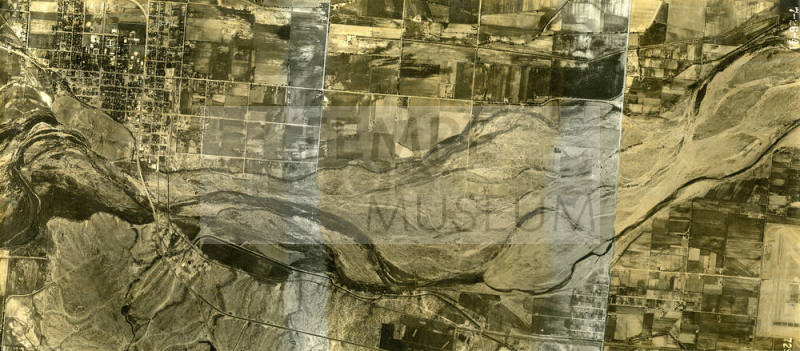 Aerial Photograph of Tempe and the Salt River