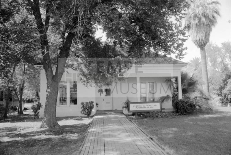 Tempe house, Peters and Walling Architects