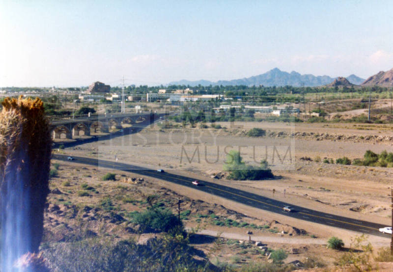 Rio Salado Parkway, Mill Avenue Bridge, and the Salt River