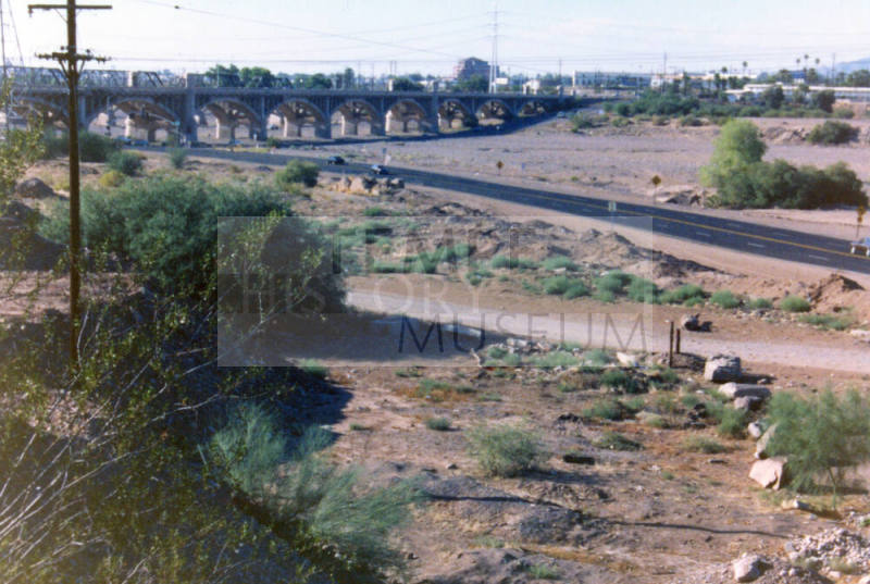 Rio Salado Parkway, Mill Avenue Bridge, and the Salt River