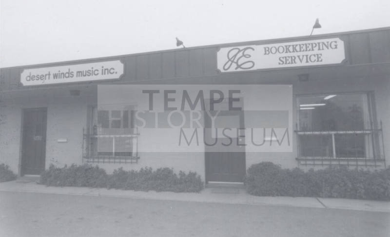 J E Booking Service - 743 West University Drive, Tempe, Arizona