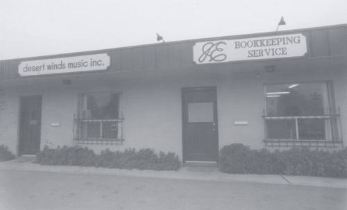 J E Booking Service - 743 West University Drive, Tempe, Arizona