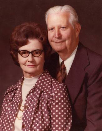 Picture of Laurence and Nelda Carr