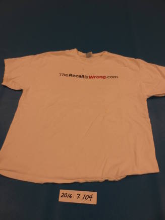 T-Shirt, Recall is wrong.com