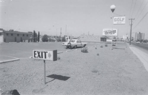 E Tee Miniature Golf - 965 East University Drive, Tempe, Arizona