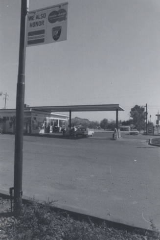 Standard Gasoline Station - 1002 West University Drive, Tempe, Arizona