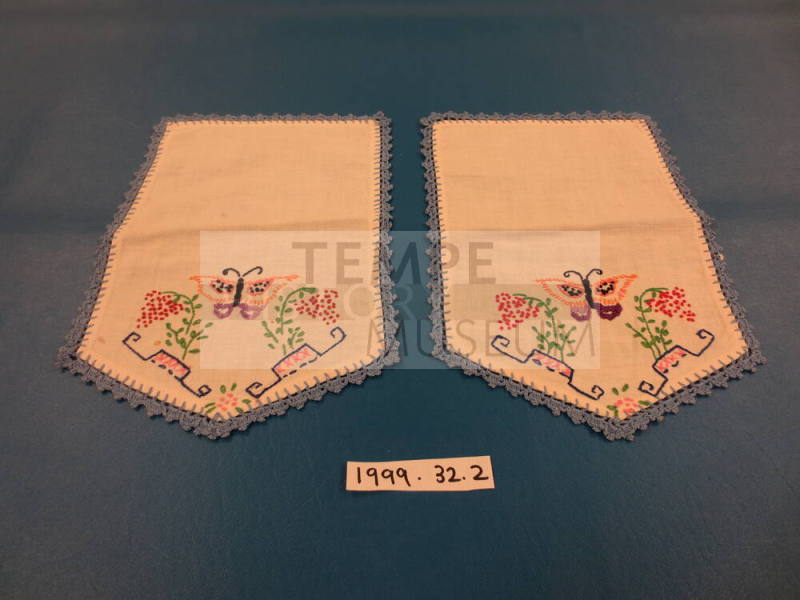 anti-macassar set