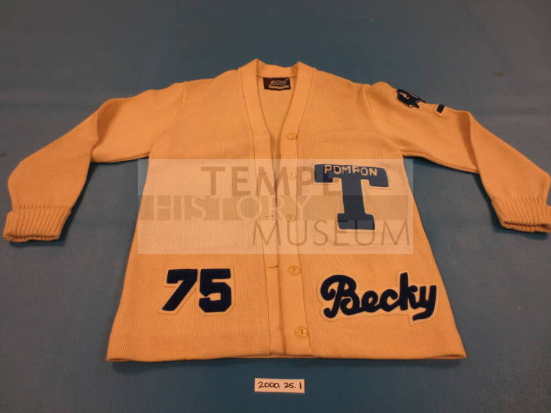 Girl's cheerleader sweater with letter