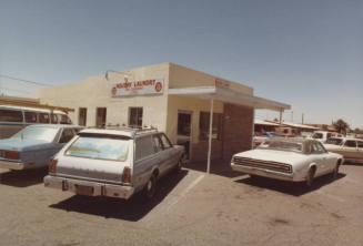 Holiday Laundry - 1015 West University Drive, Tempe, Arizona