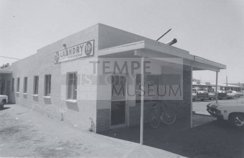 Holiday Laundry - 1015 West University Drive, Tempe, Arizona