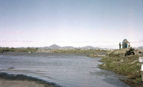32nd Street Crossing Salt River