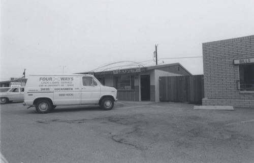 Four Ways Lock Company - 1035 West University Drive, Tempe, Arizona