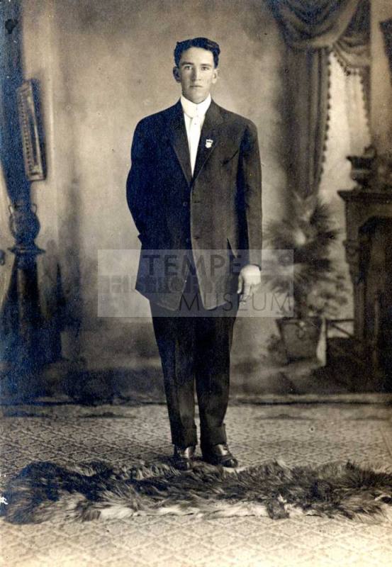 Photo of Sidney Moeur