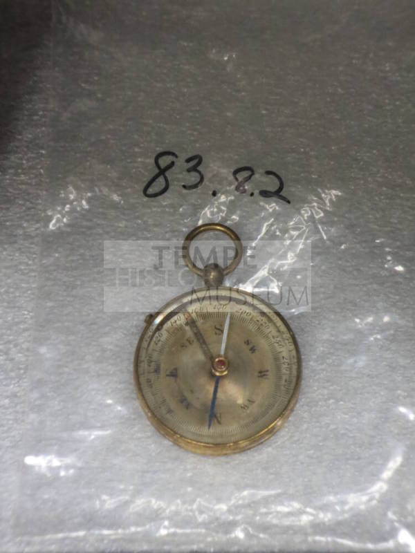 Magnetic compass
