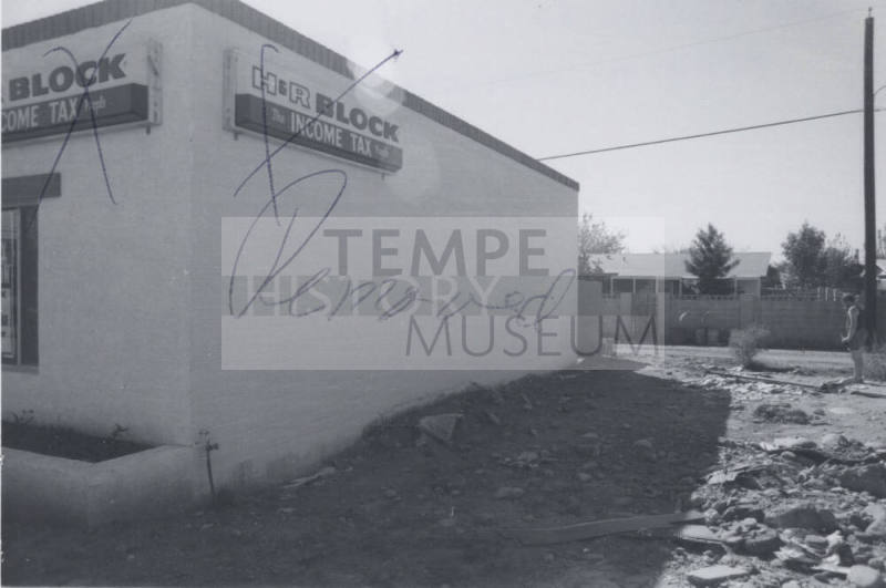 H and R Block/Income Tax Service - 1057 West University Drive, Tempe, Arizona