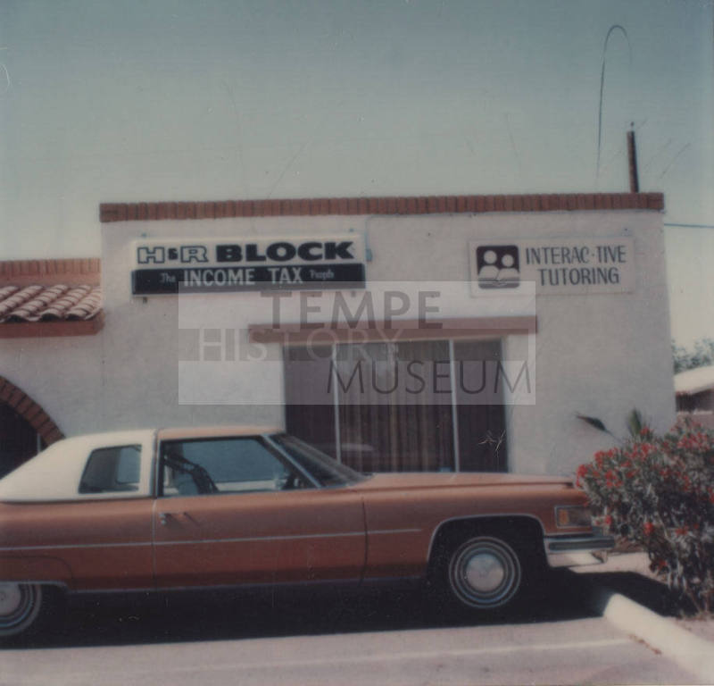 H and R Block / Income Tax - 1057 West University Drive,  Tempe, Arizona