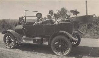 Bertrande Hendrix and Car