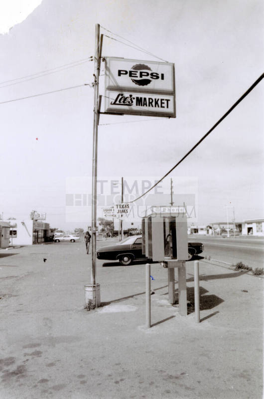 Lee's Food Market - 1325 West University Drive, Tempe, Arizona