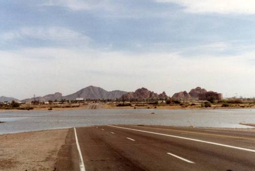 Jan 1988 Salt River Flood Facing North