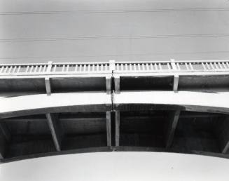 Ash Avenue Bridge Crown Hinge and Deck Expansion Joint