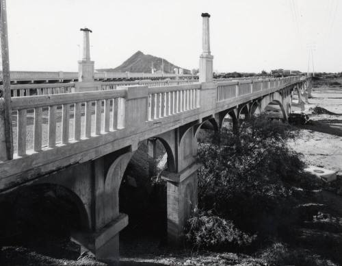 Ash Avenue Bridge North Abatment Spans and Decorative Panels