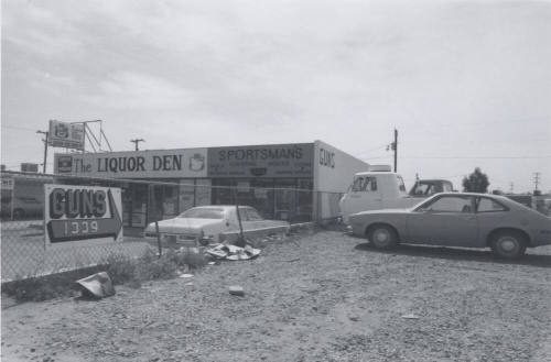 Sportsman's Clearing House - 1339 West University Drive, Tempe, Arizona