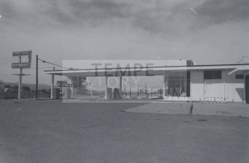 Fast Gas Self Service Gas Station - 1406 West University Drive, Tempe, Arizona