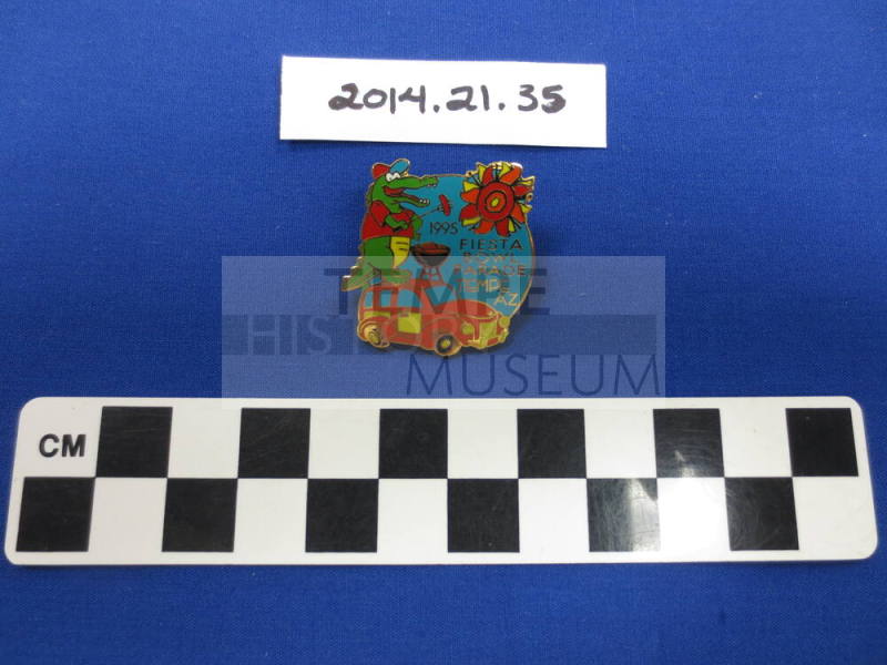 Lapel pin, 1995 Fiesta Bowl Parade