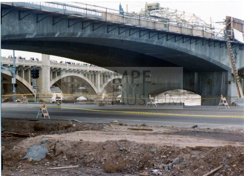 New Mill Avenue Bridge, 1993